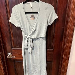 Mint Knit Wrap Fitted Maternity Dress - Pink Blush - Size M - New